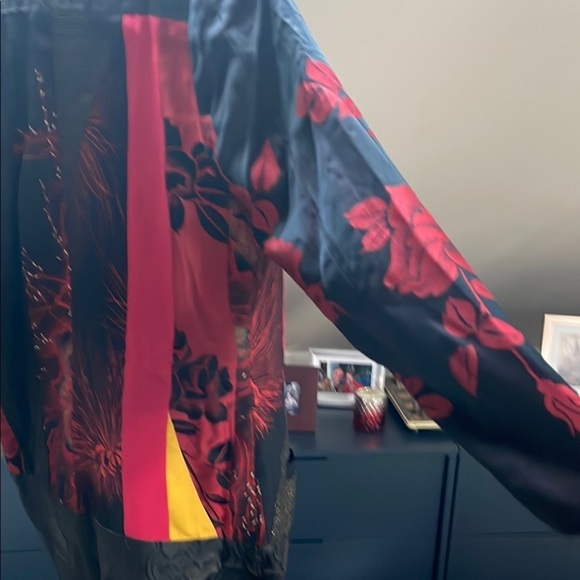 Elegant Jacket Japanese-inspired with 2 front pockets - Picture 3 of 9